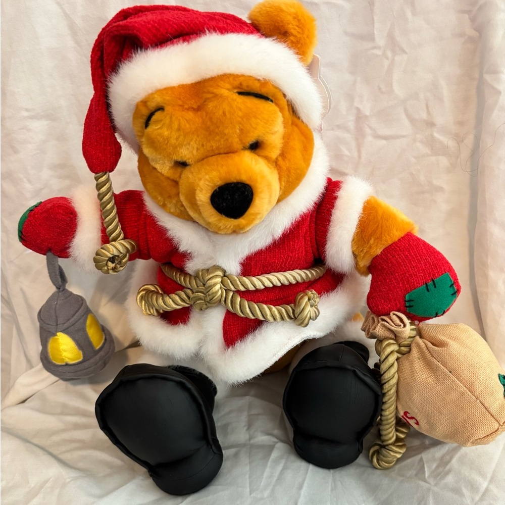 Vintage Disneyland Resort Pooh as Santa holiday plush NWT